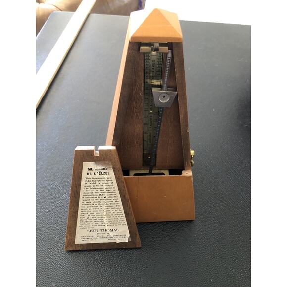 Vintage Metronome de Maelzel Wood Made By Seth Thomas Clock Co. USA works - Picture 1 of 6